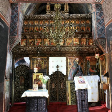 Sfânta Mănăstire Ostrov